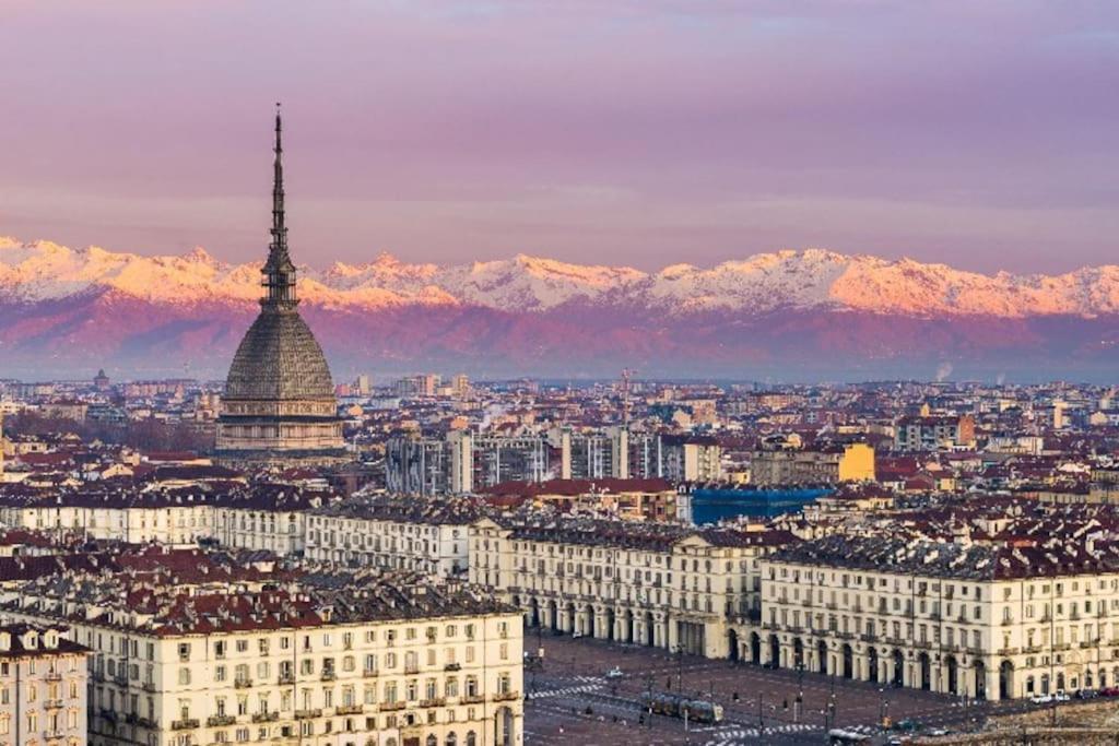 Porta Nuova - Alpitour Free Parking & Netflix Apartment Turin Ngoại thất bức ảnh