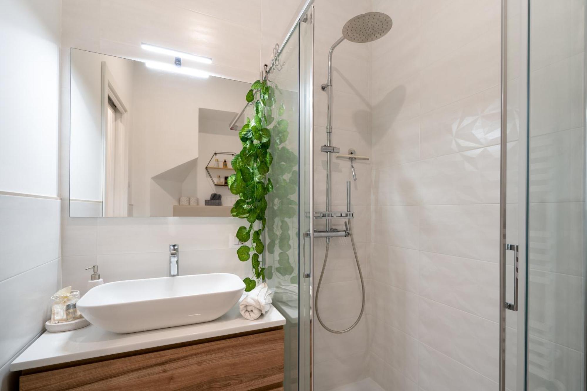Porta Nuova - Alpitour Free Parking & Netflix Apartment Turin Ngoại thất bức ảnh