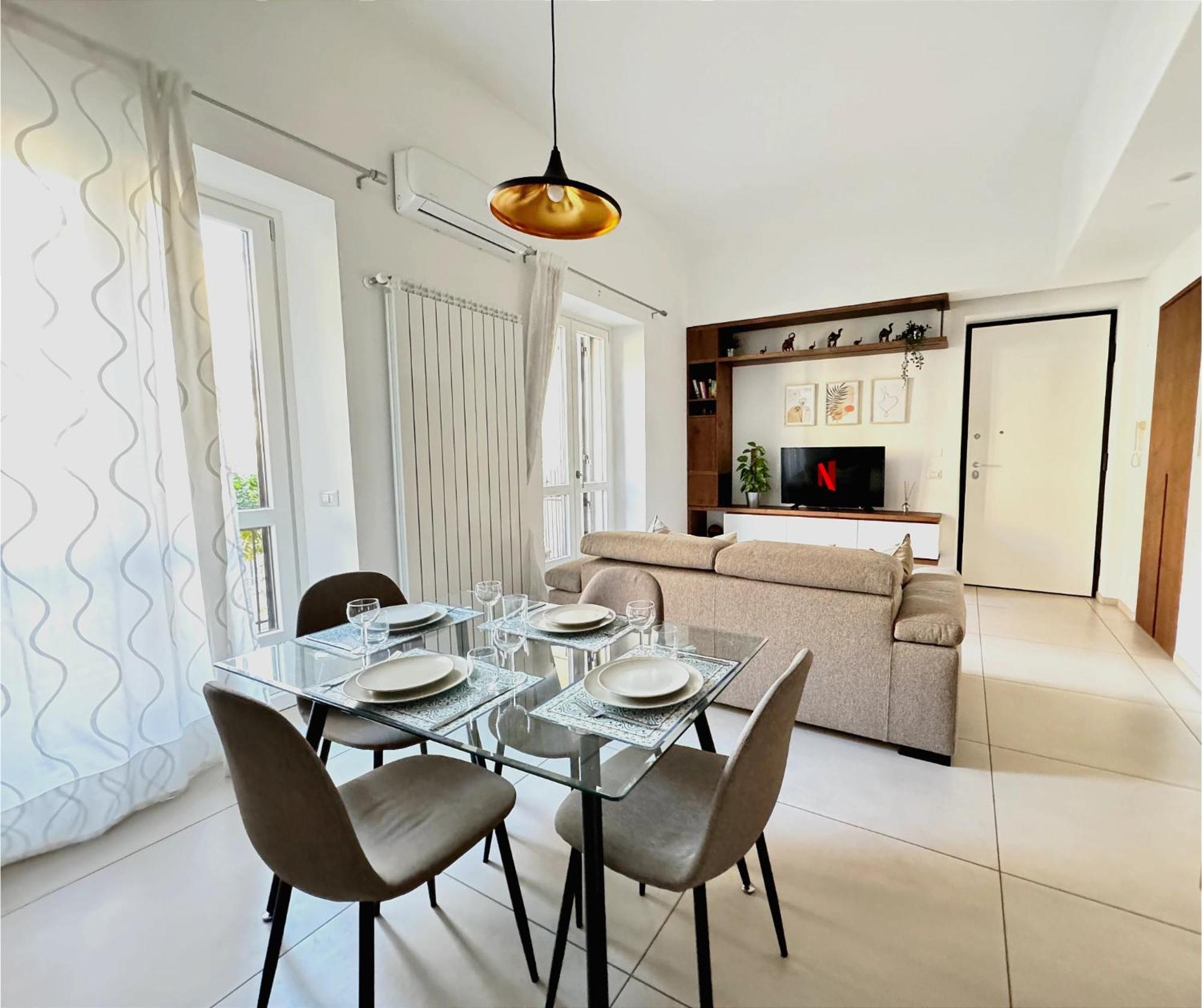 Porta Nuova - Alpitour Free Parking & Netflix Apartment Turin Ngoại thất bức ảnh